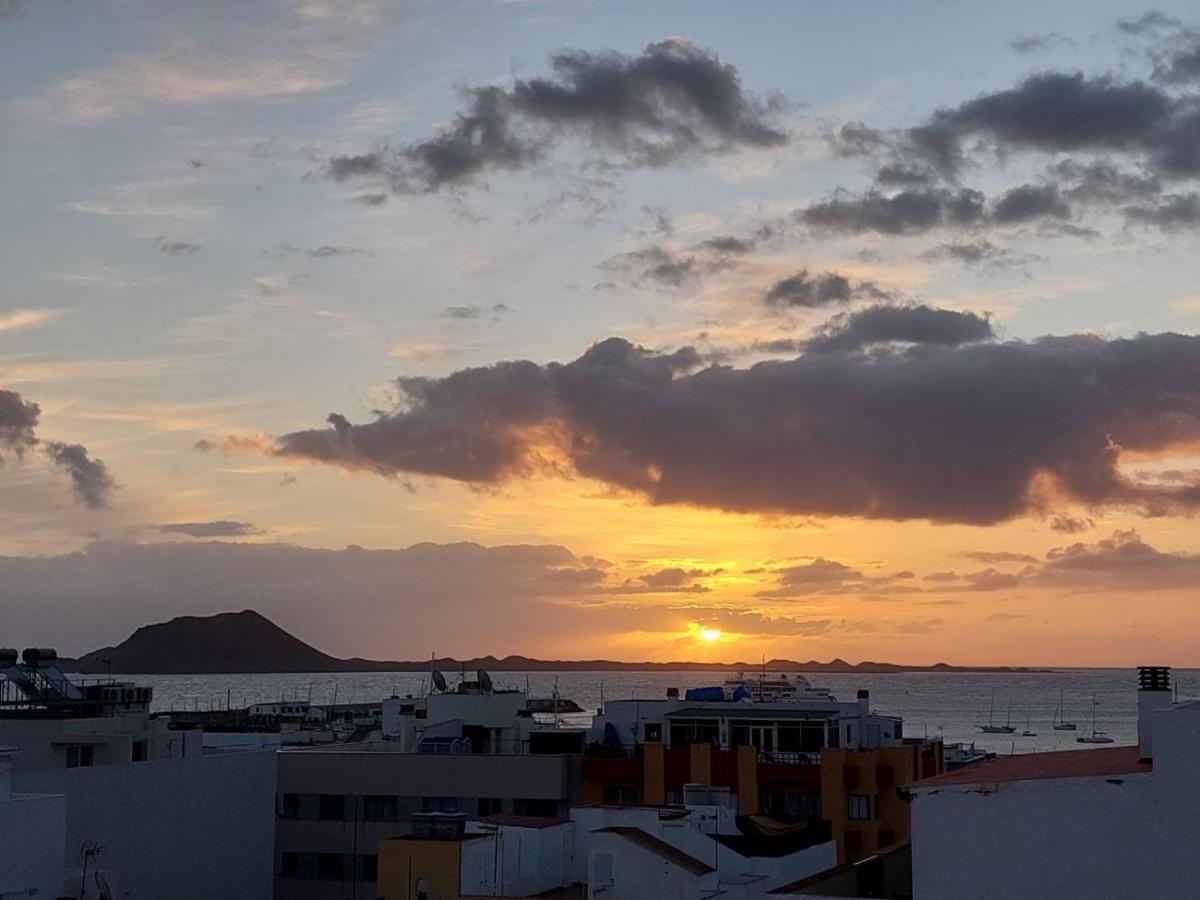 Precioso Atico Con Vistas Al Mar Parking Gratuito Apartment Corralejo Exterior foto